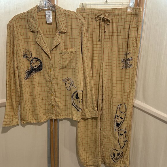 DISNEY Nightmare Before Christmas Sz M Multi-Color 2 Pc Pajamas Set - Picture 1 of 12